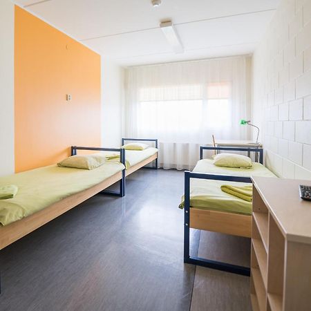Academic Hostel Талин Стая снимка